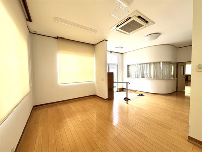 【玄関】 | コンフォート大塚 | 受付のコーナーもあります