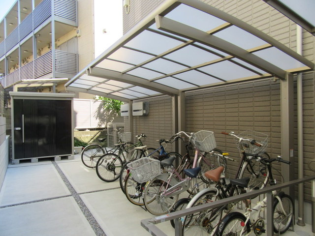 fairy taleⅠのその他共用部分|★屋根付き駐輪場★