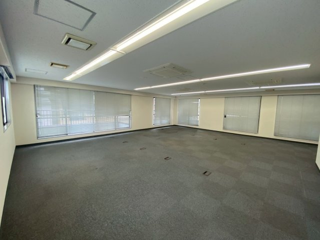 蔵前イシイビル の内装