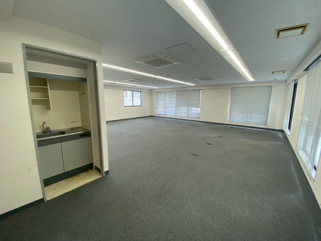 蔵前イシイビル の内装