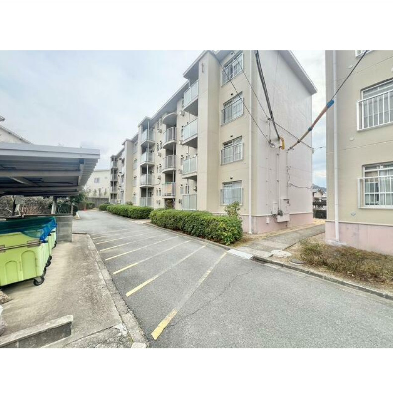 関屋あしびハイツ１号棟