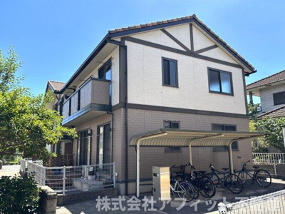 【外観】 | リベルタ スクエア A棟