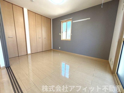 【その他】 | リベルタ スクエア A棟 | 東側の洋室6帖