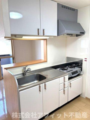 【キッチン】 | リベルタ スクエア A棟 | カウンターキッチン