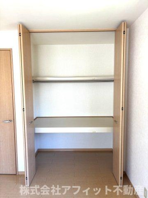 【収納】 | リベルタ スクエア A棟 | クローゼット