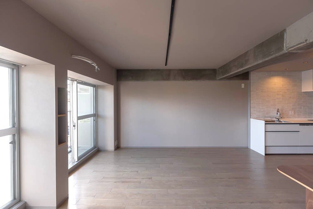 ◆２０２４年１２月室内リノベーション済みの美室◆収納充実◆京都上京ハウス３号棟の居間・リビング|リビング