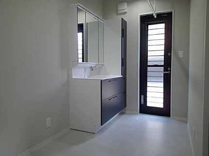 廿日市市対厳山3丁目の洗面所