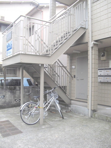 メゾン・マミのその他共用部分|敷地内駐輪場