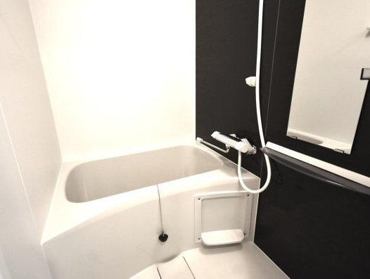 ArtizA淡路の浴室