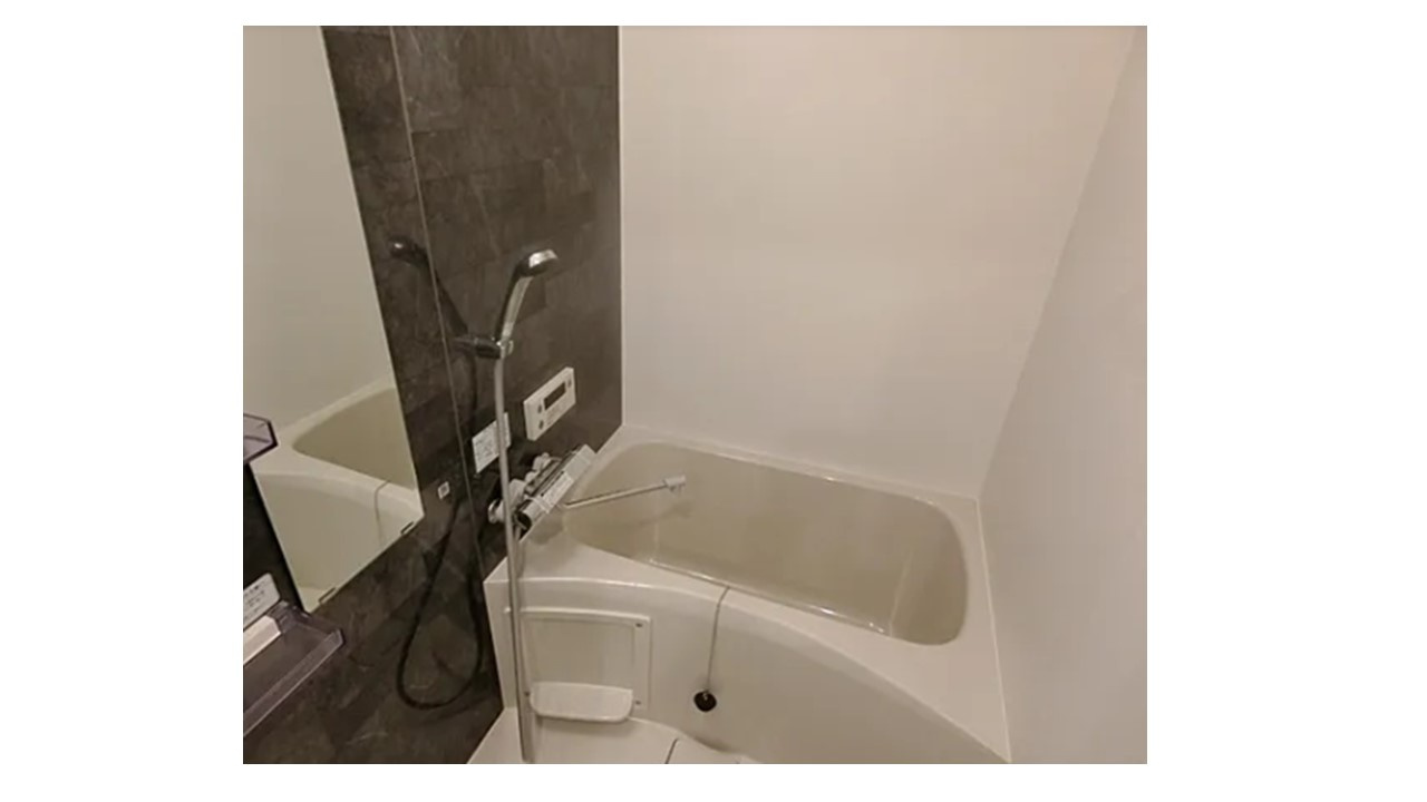 京都市上京区小山町　大型希少一棟マンション　二条駅　の浴室