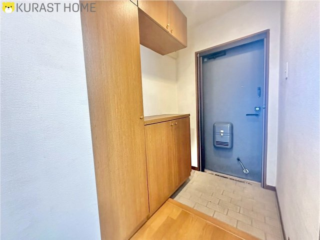 ソレイユ神足　5階の玄関