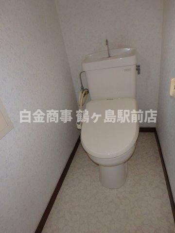 坂戸市泉町中古戸建のトイレ