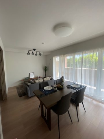 【居間・リビング】サンクレイドル郡山パークサイド 