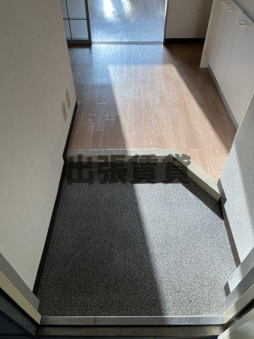 仲介手数料0円！レインズプレイス1987の玄関