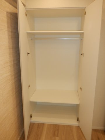 クレヴィア新宿中落合EASTの収納