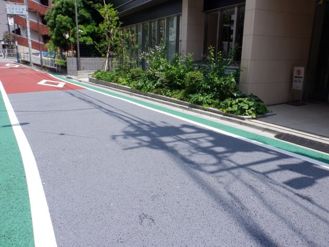 クレヴィア新宿中落合EASTのその他|前面道路