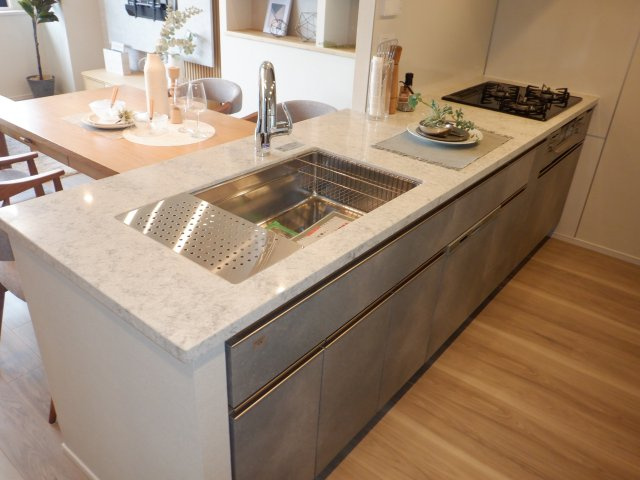 クレヴィア新宿中落合EASTのキッチン