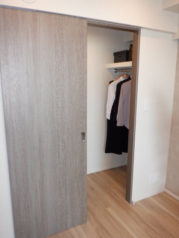 クレヴィア新宿中落合EASTの収納