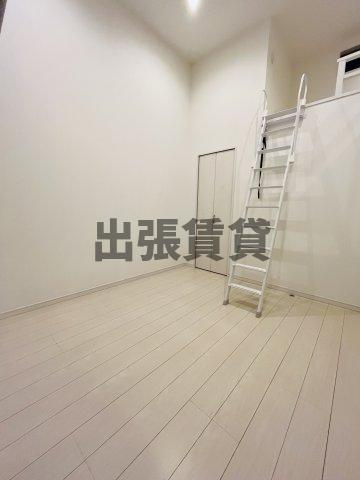 仲介手数料0円！Agnsの居間・リビング