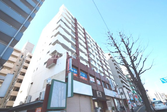 第一マンション寺直の外観