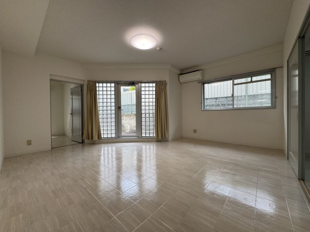 豊中市東豊中町６丁目の賃貸マンションの居間・リビング