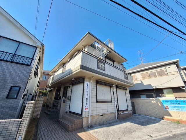 山本邸