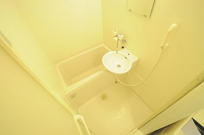 レオパレス天草Ⅱの浴室|備品や設備仕様は号室等により異なります現地をご確認下さい。