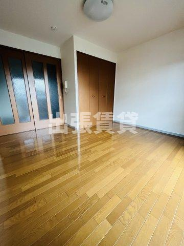 Y’sハイツの居間・リビング