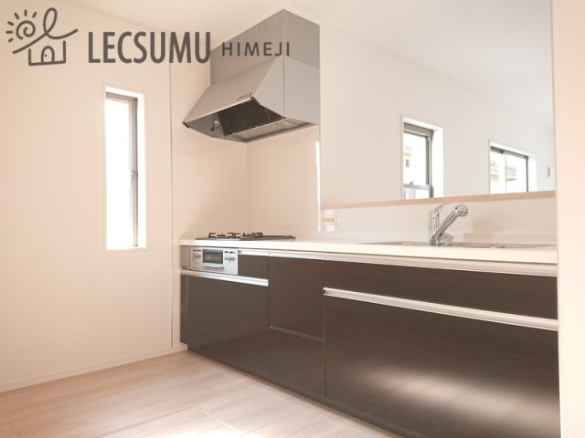 姫路市広畑区西蒲田第15Ⅱ期/新築戸建のキッチン|同社施工例