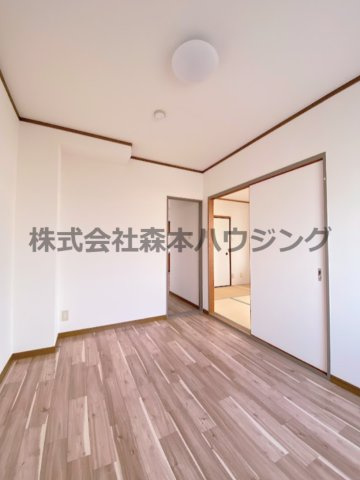 【洋室】 | 　レスターテII | きれいな洋室です