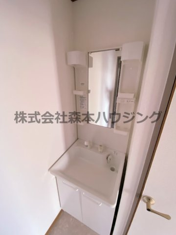 【独立洗面台】 | 　レスターテII | 朝の身支度には欠かせない独立洗面化粧台