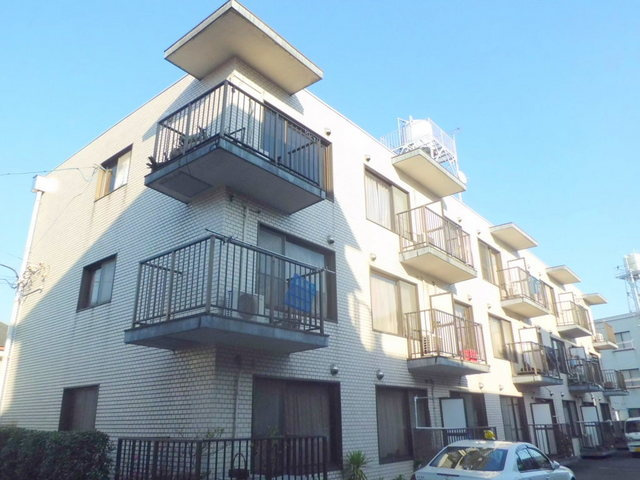 第一リゾート法泉の外観|温泉が出る分譲マンション　外壁全面タイル貼