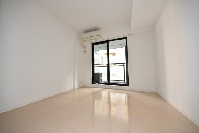 シティタワー堀江の寝室