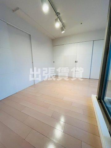 仲介手数料0円！GRANDUKE代官町の居間・リビング