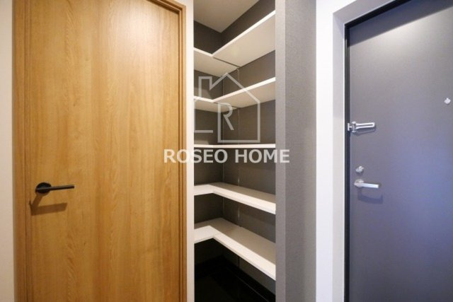 BRAVE徳井町の収納