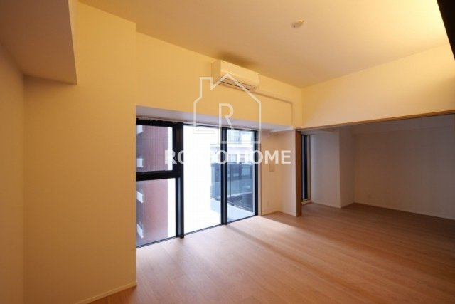 BRAVE徳井町の居間・リビング