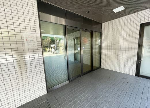 肥後橋パークビルのエントランス