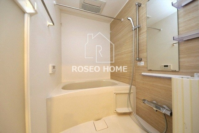 REIOSS谷町の浴室|同マンション別部屋：参考写真