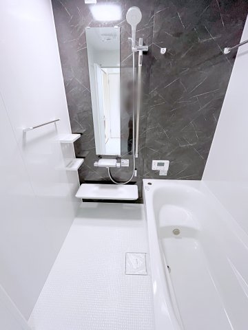 新築戸建・建売　郡山市深沢二丁目　GRAFARE　全2棟の洋室|光と風をしっかり取り込める2面採光の洋室！心地よい暮らしを実現できます！