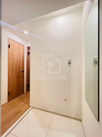 BRAVE新町の玄関