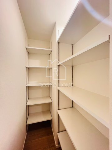 BRAVE新町の収納