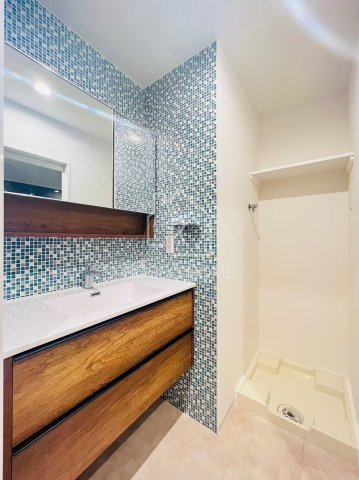 BRAVE新町の洗面所