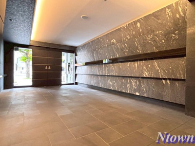 【エントランス】 | エステムコート名古屋セントリア | 建物の内部です