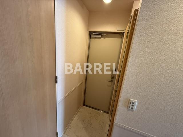 D-room中桜塚の玄関