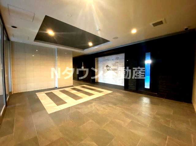 【エントランス】 | プレサンスNAGOYAファスト | 毎日通るエントランスはこのようになっています