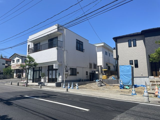 新築戸建・建売　郡山市深沢二丁目　GRAFARE　全2棟の前面道路含む現地写真