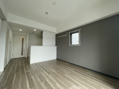 プレジールカンフリエの居間・リビング