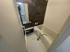 プレジールカンフリエの浴室