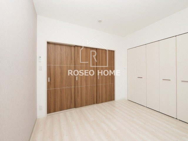 vert soleit真田山の内装