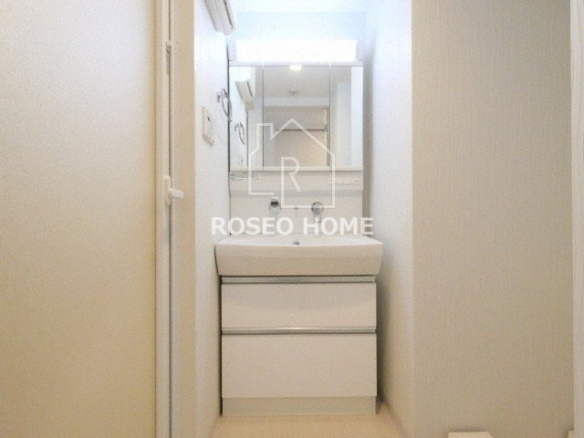 vert soleit真田山の洗面所